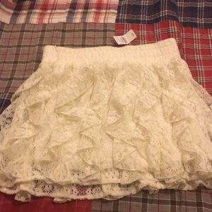 vertical lace ruffle skirt